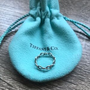 Tiffany Infinity Narrow Band Ring